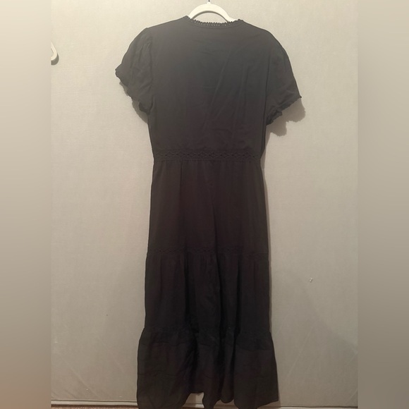 NWT Reformation Zebrina Short-Sleeve Black Midi Dress Size 12 - Picture 4 of 6